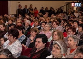 A Hölgyeket ünnepelték Devecserben