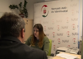 NAV ügyfélszolgálat a devecseri kormányablakban
