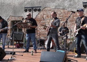Rockmajális Devecserben