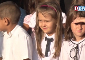 Becsengettek a Devecseri Gárdonyi Géza Általános Iskolába